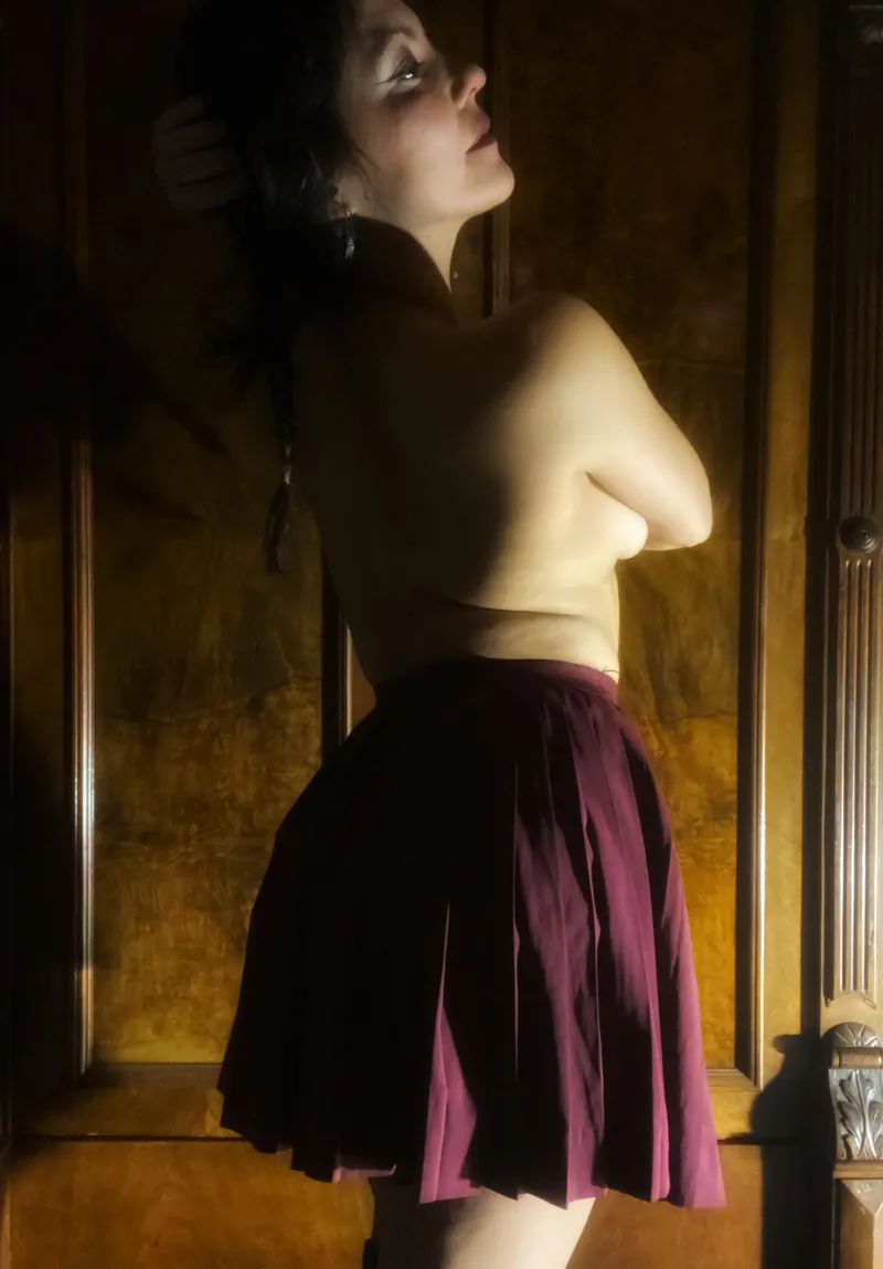 Thumbnail Mysterious Allure: lady_Gi's Hidden Secrets Unveiled