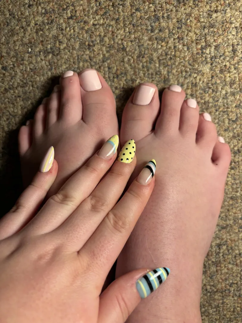 Thumbnail Freshly Done Nails Temptation by HoneyHeels90