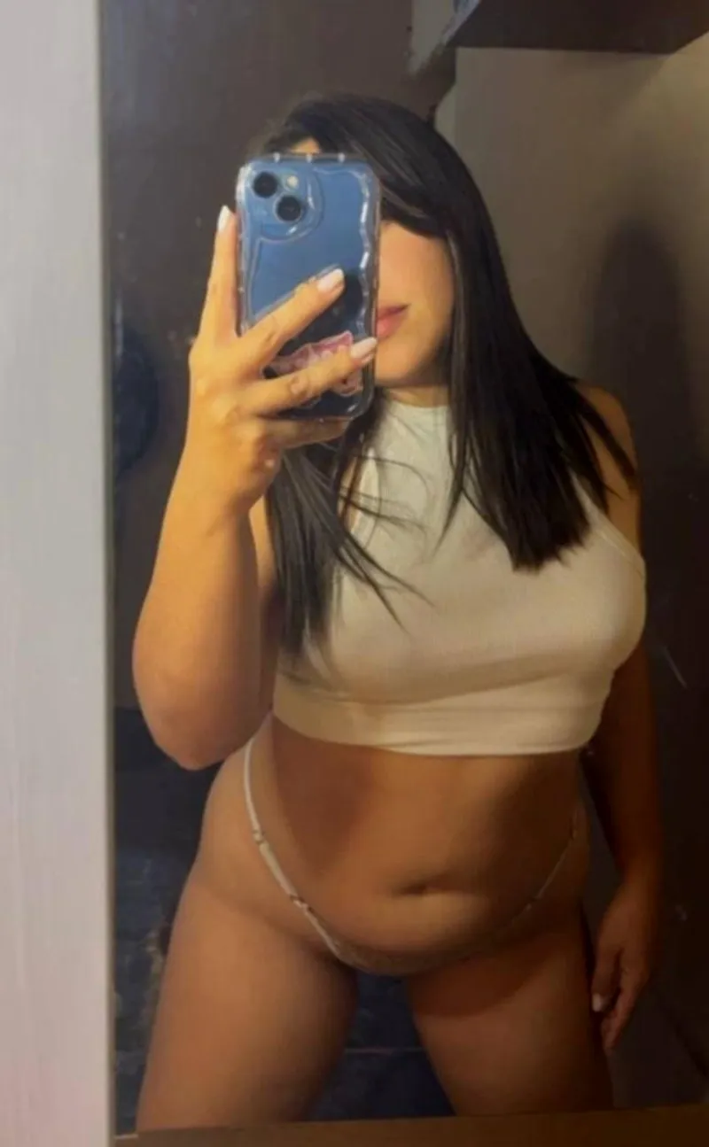 Thumbnail LipMischief Newly 18 - Are You Interested? | SweNsfw Category