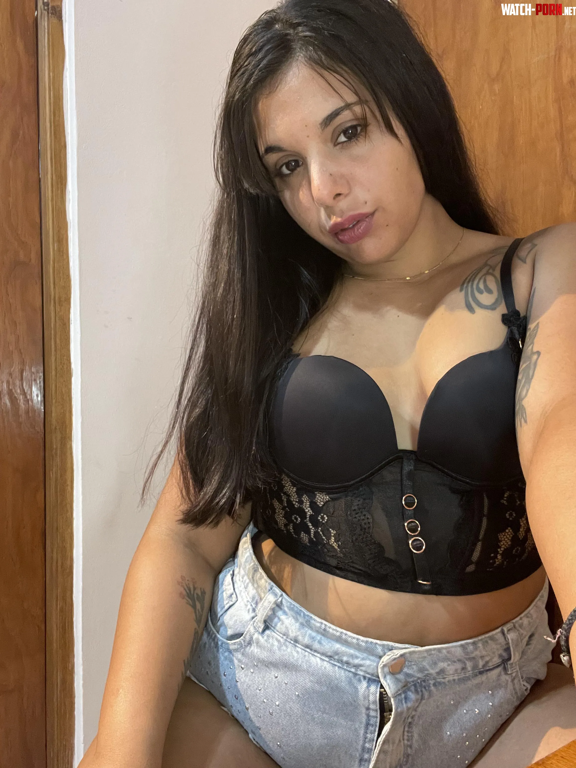 Latin American brunette 🔥 by Rebeccasmithcandy