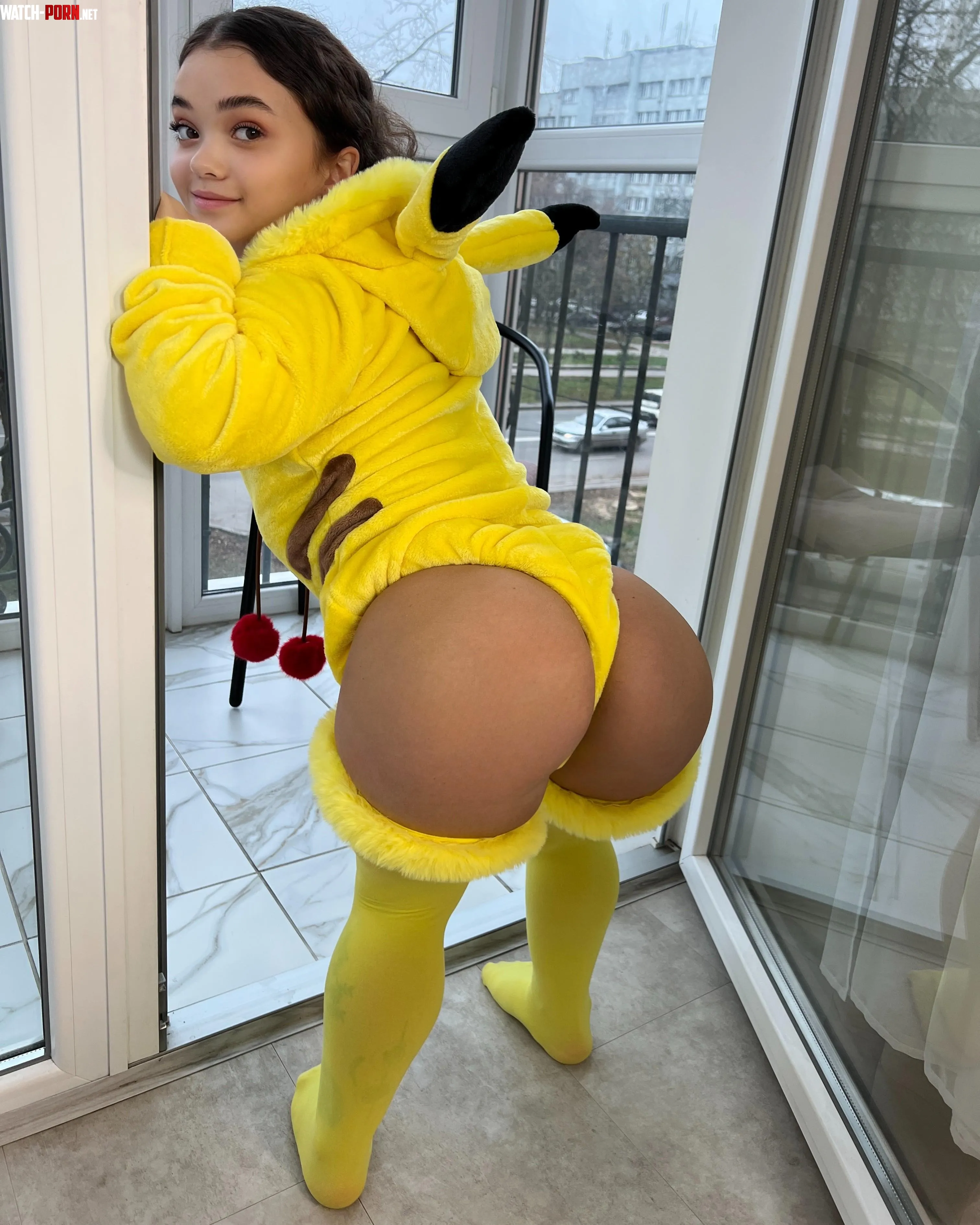 Pikachu [Pokémon] by (Lola) by MintyLane