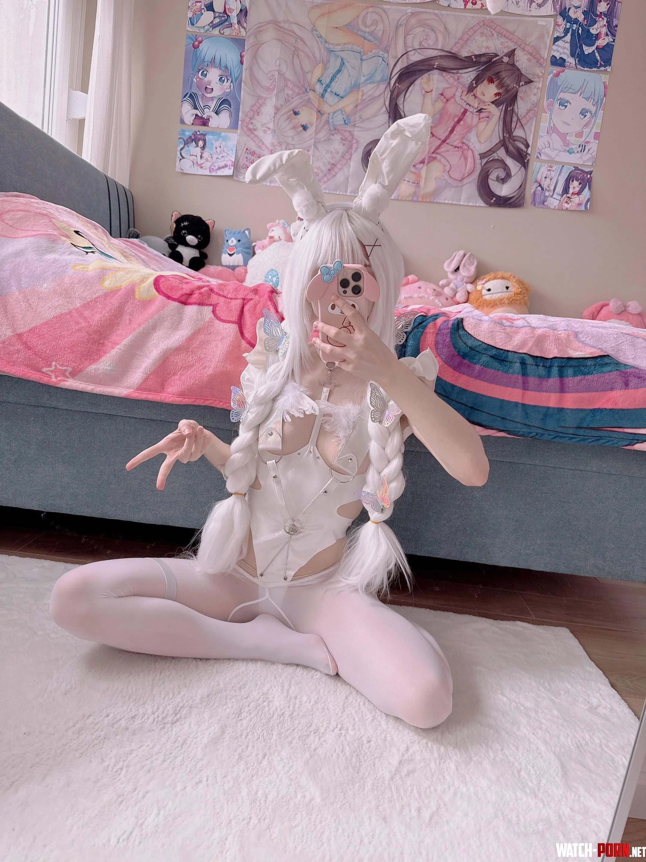 My bunny ears make everything feel a little more magical tonight >~< by BlushUnderTow