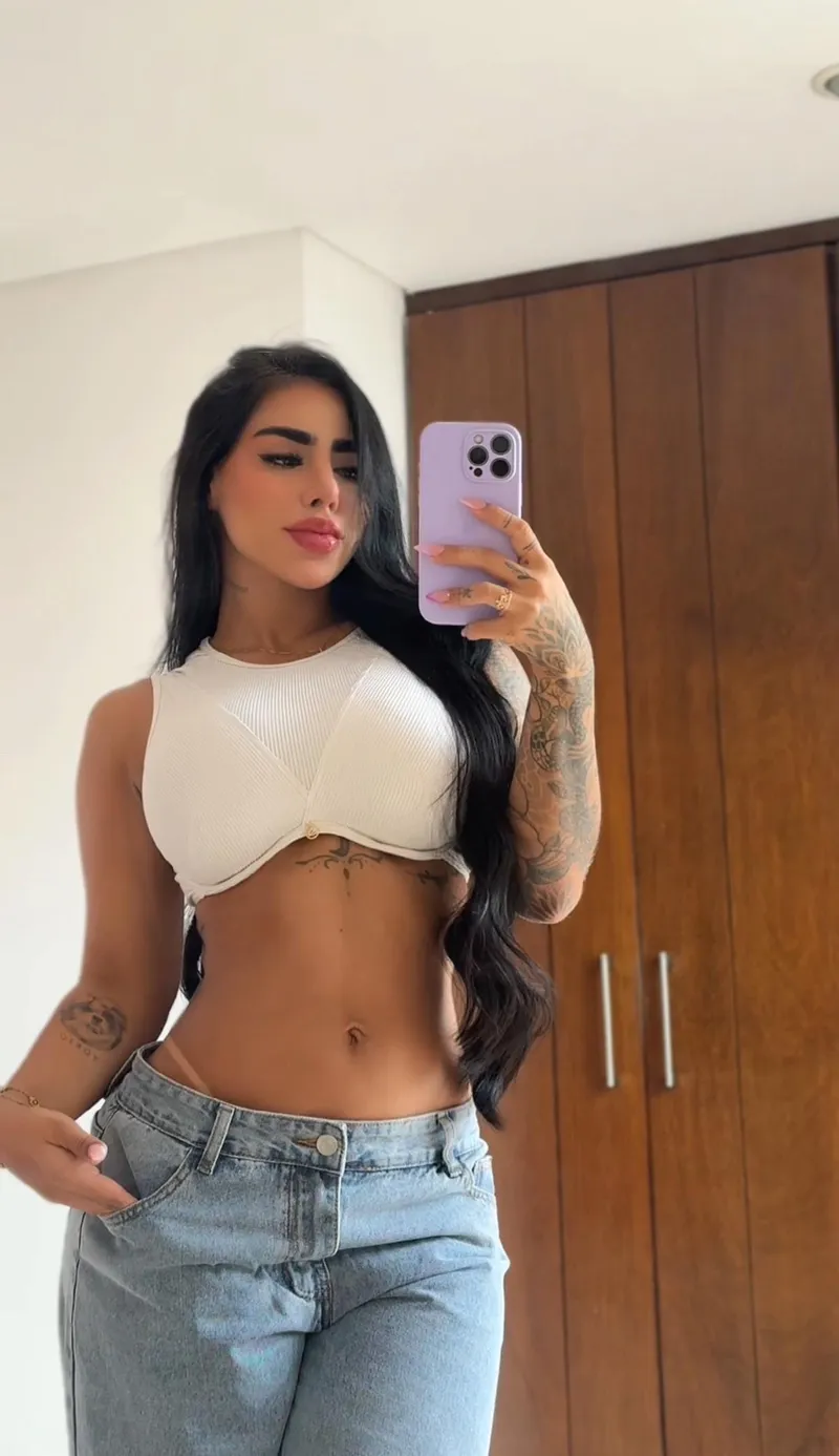 Thumbnail Discover Sharp_onelltha: Your New Addiction - Croptopgirls Obsession