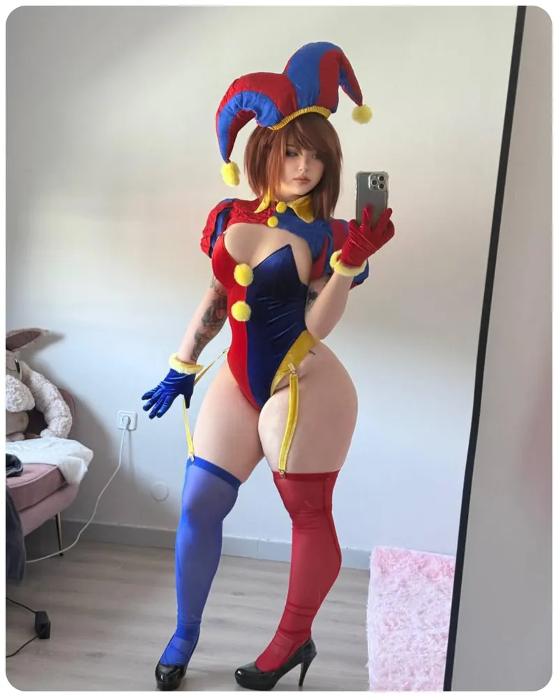 Thumbnail Dive into Gawr Gura VTuber Cosplay by shiro_konekochan | cosplaygirls