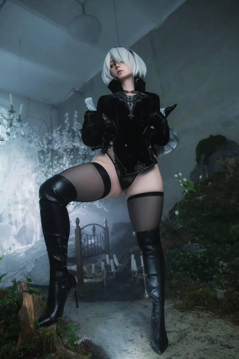Thumbnail JyuSan Unveils Impressive 2B Cosplay Transformation
