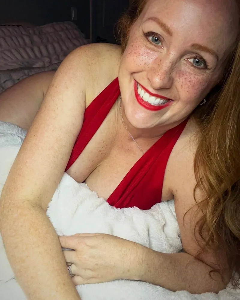 Thumbnail Nursedudz1980: Red-Haired 45-Year-Old's Adventures in obsf