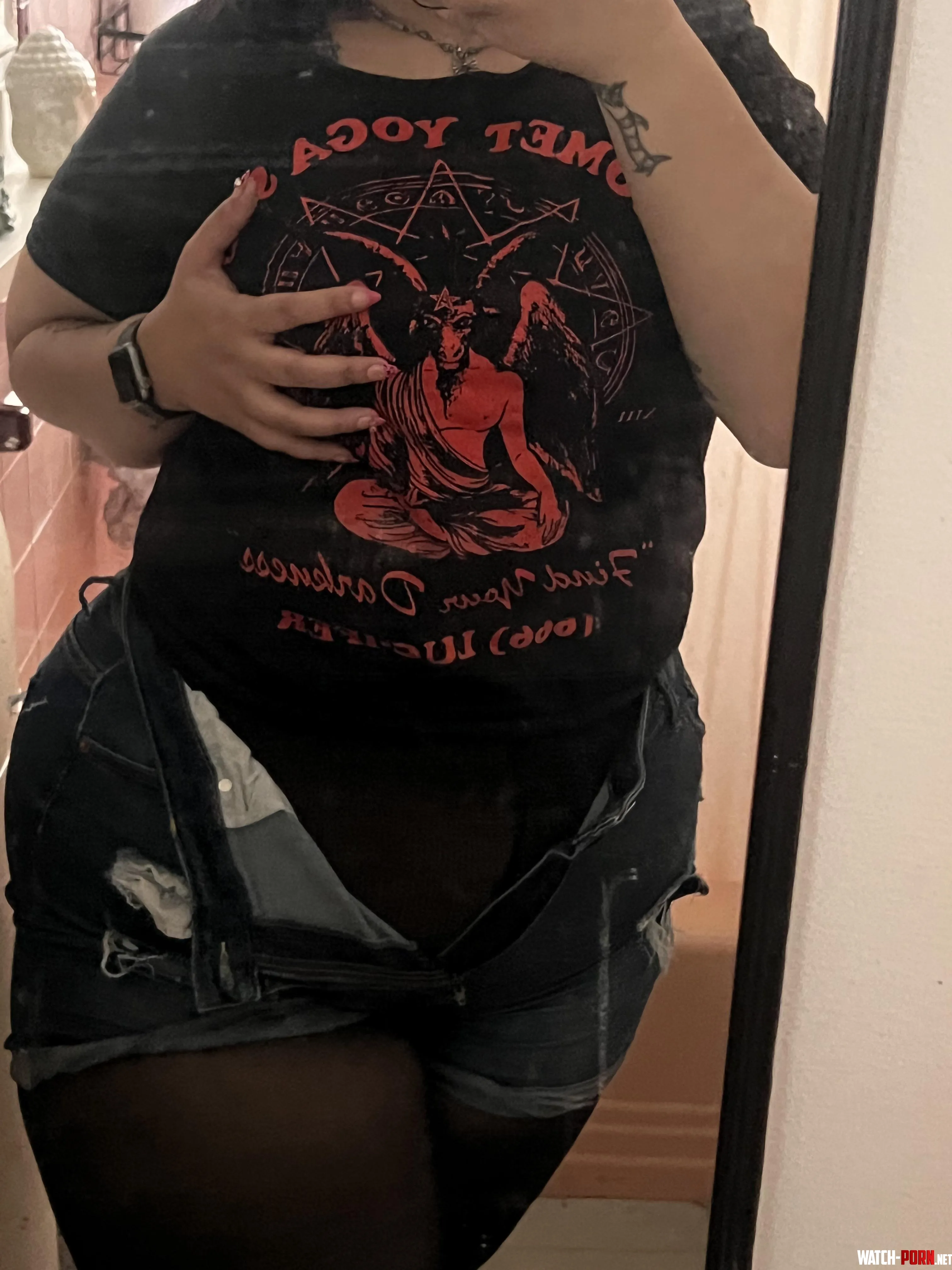 So full had to unzip the shorts 🤭 by National_Incident_96