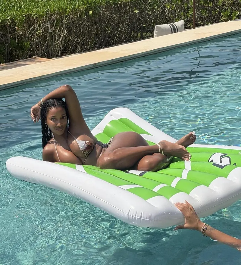 Thumbnail Unveiling Bernice Burgos: A Closer Look by Old-Bear-5275