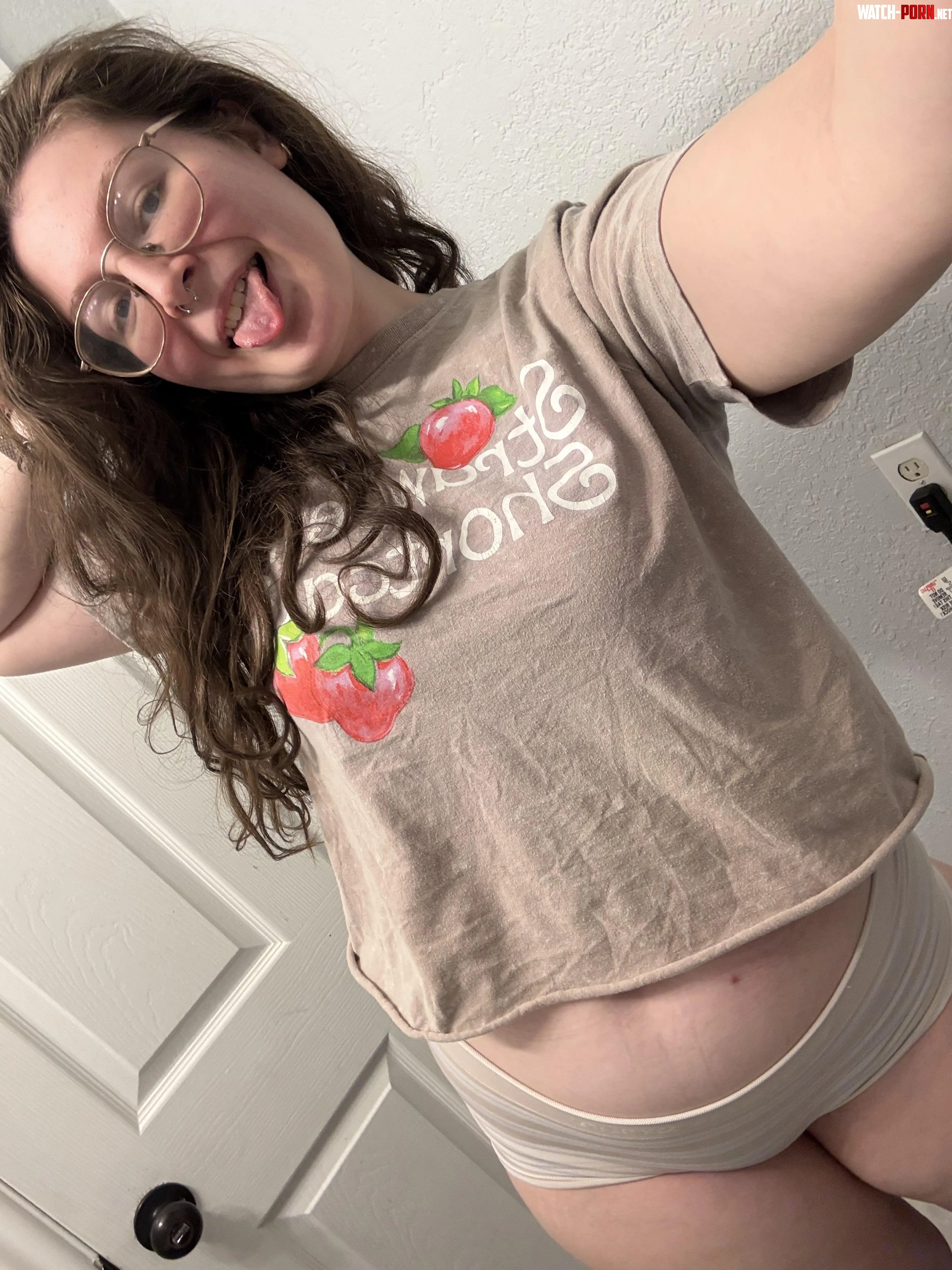 Friday fun selfie by katiekat1318