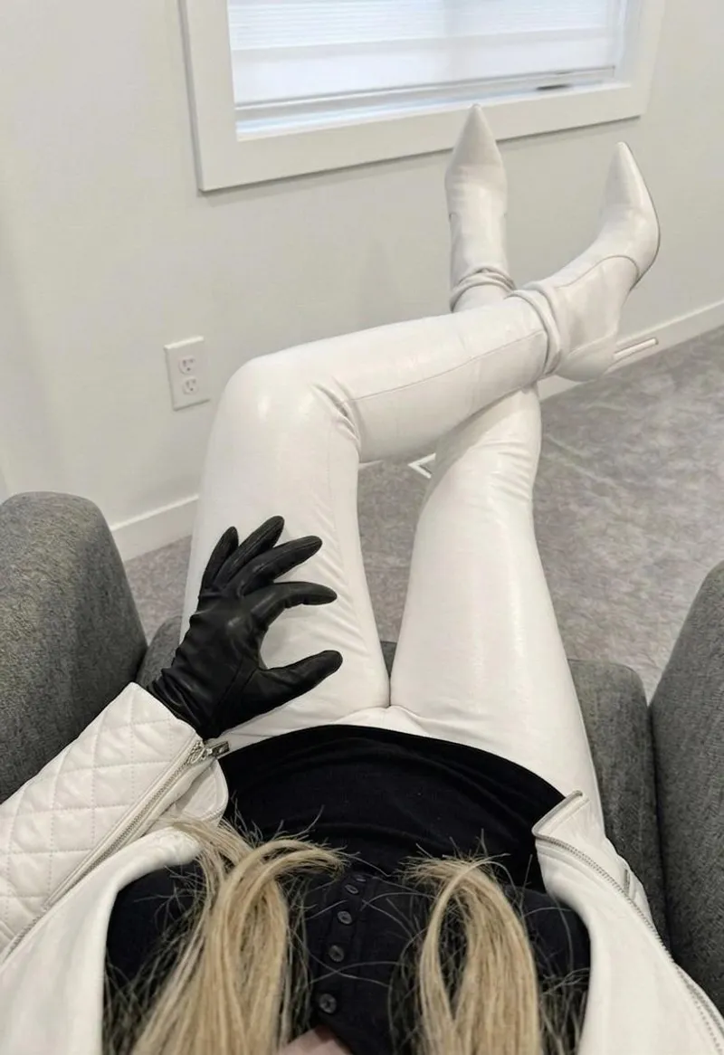 Thumbnail White Leather Fantasy Unveiled | heeledobsession | LadiesInLeather