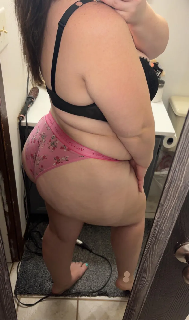 Thumbnail Happy Saturday: BBW Celebration by daddysgoodgirl14