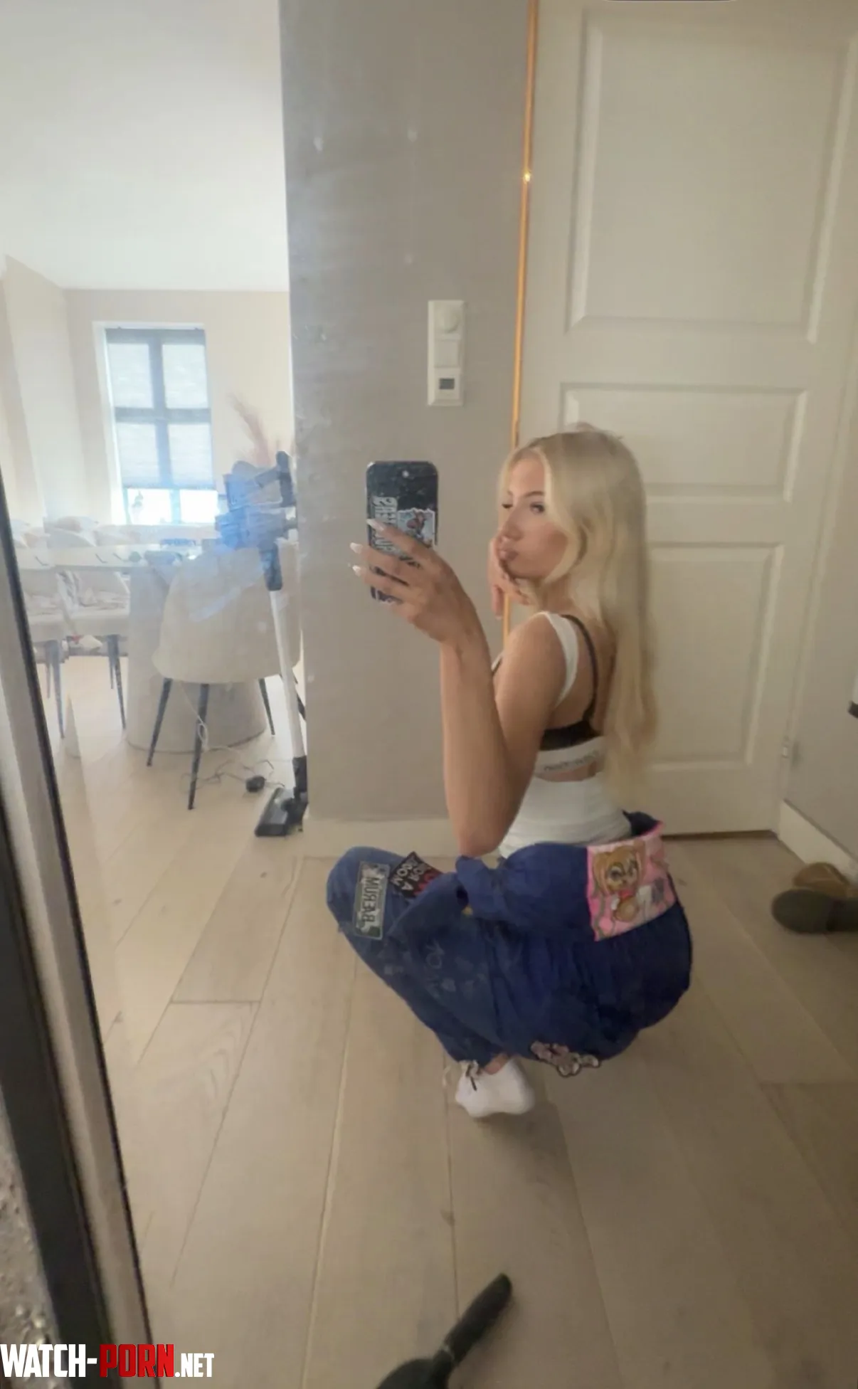 ⬆️ = rövbild i chatten ;) ❣️ by CoylyCorrupt
