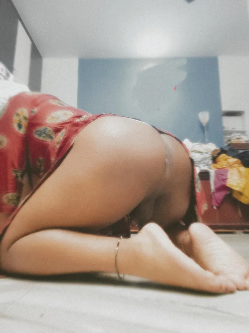 Thumbnail sissiaadi's Provocative Proposal: Face-Smothering Adventures in Asian Sissification