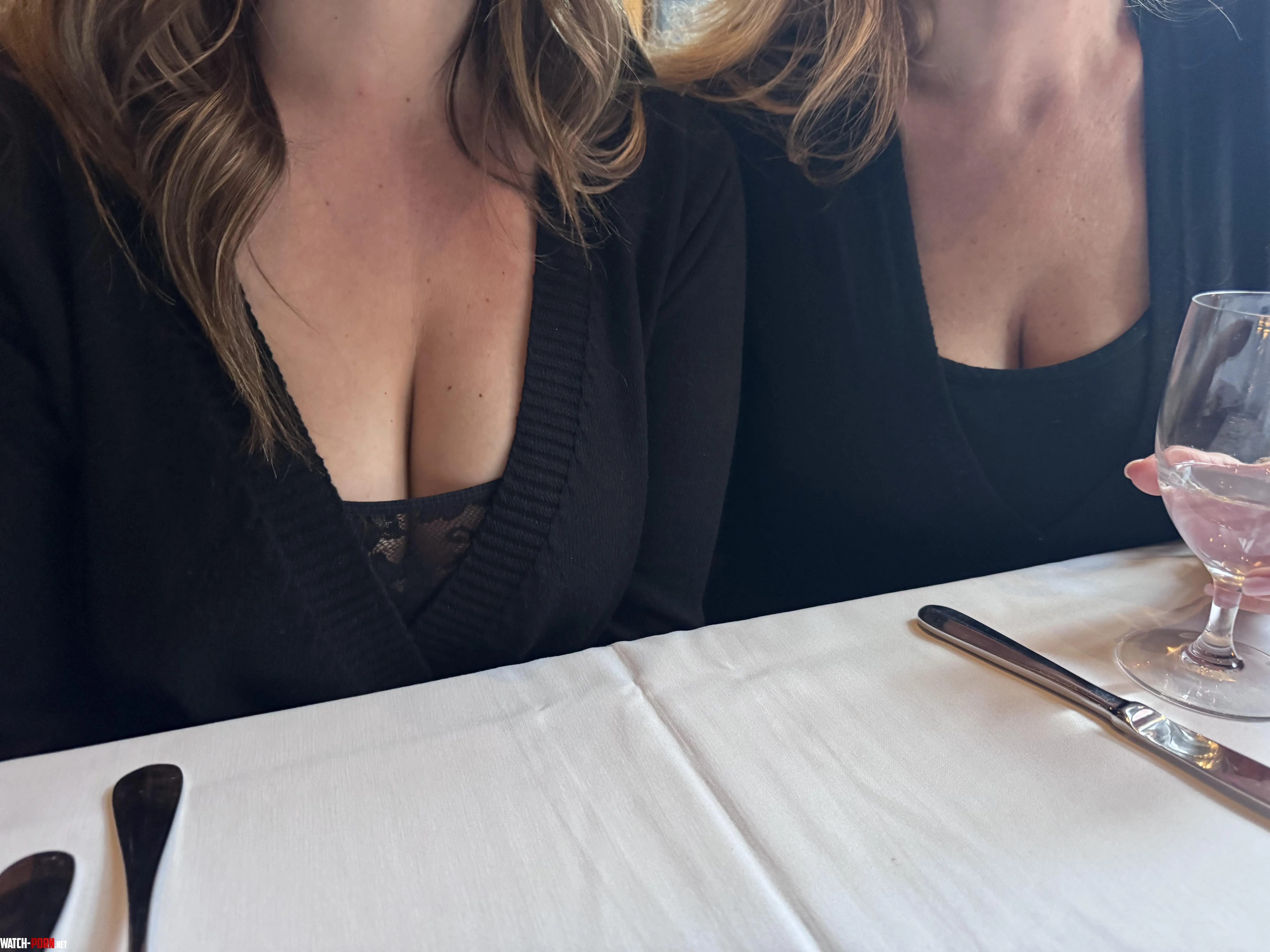 Restaurant cleavage by TwinTitties3