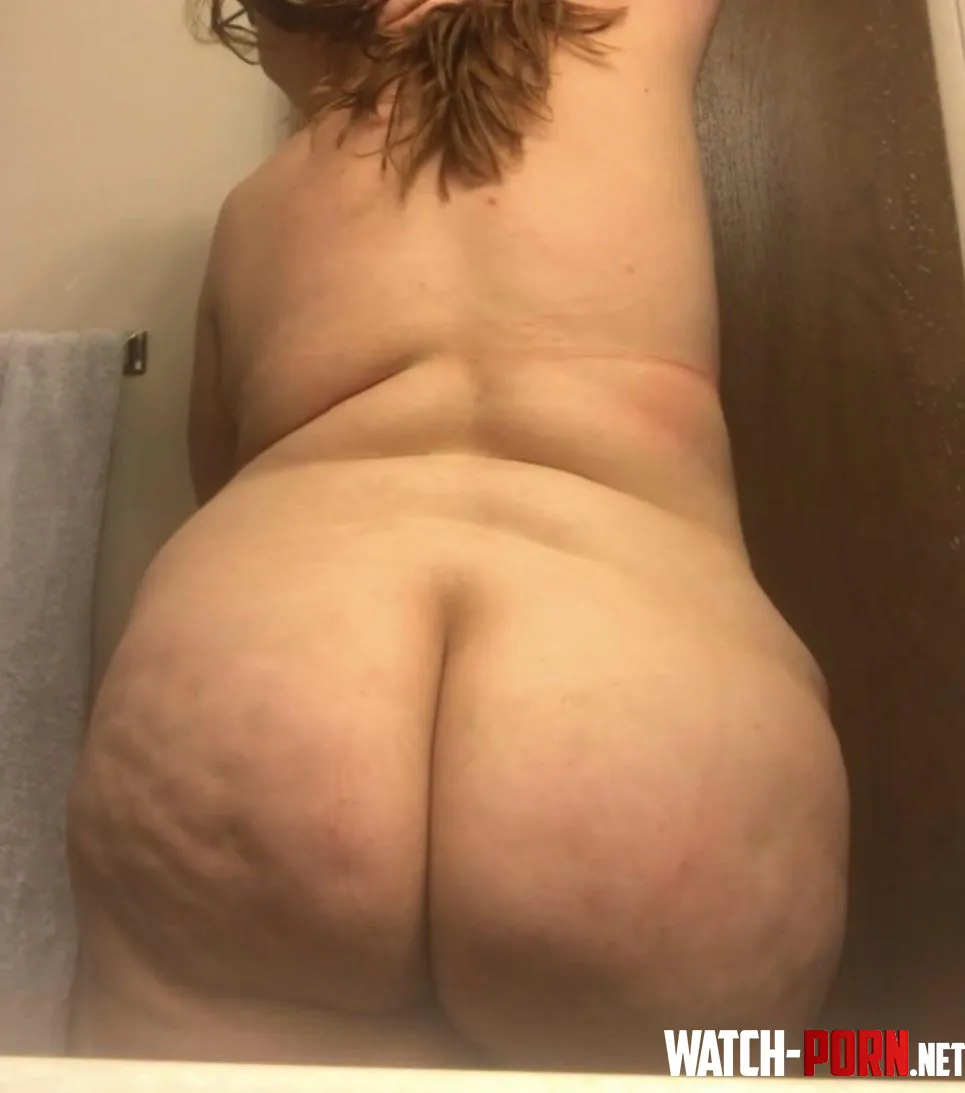 Who wants to clap these fat cheeks? (26) by FluffiBum