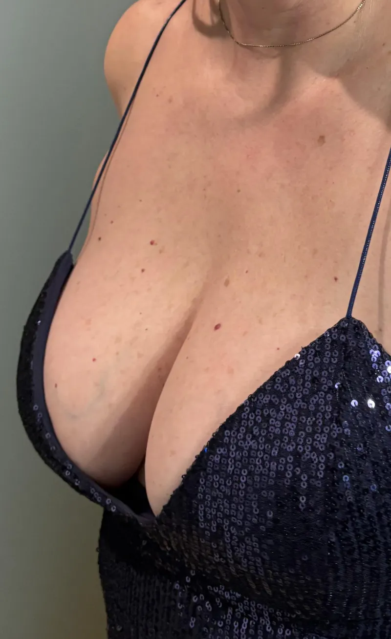 Thumbnail HotScott1976 Presents: Just a Dash of Braless Beauty