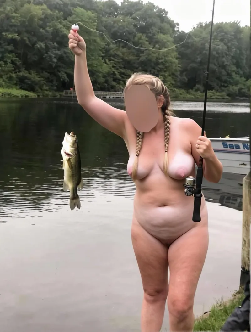 Thumbnail Embracing Relaxation: A Sunday to Remember by ohheyuu in BBWnudists