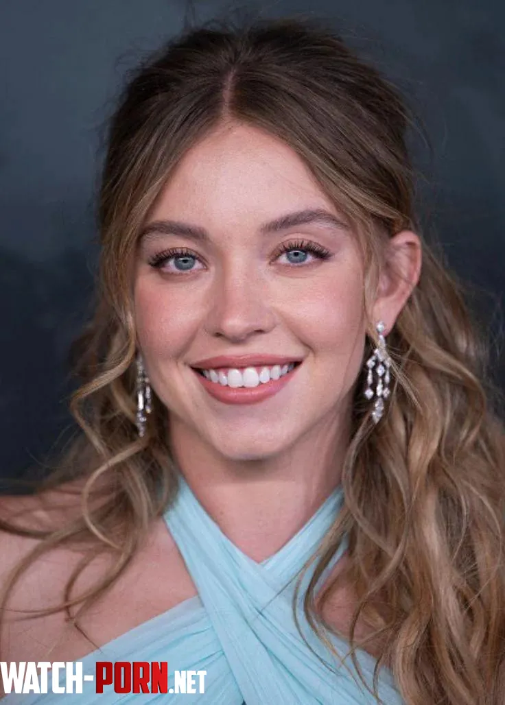Sydney Sweeney by Odd-Respond-500