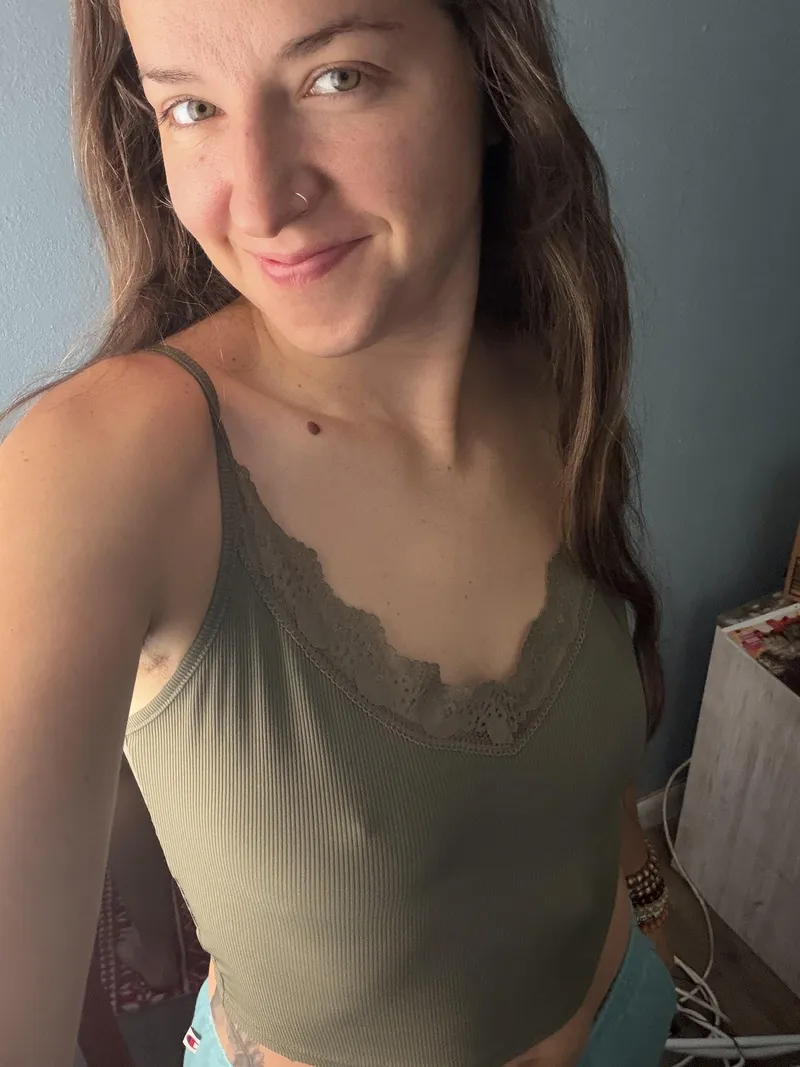Thumbnail Comfy Braless Nights: Lothlori13's Top Pick
