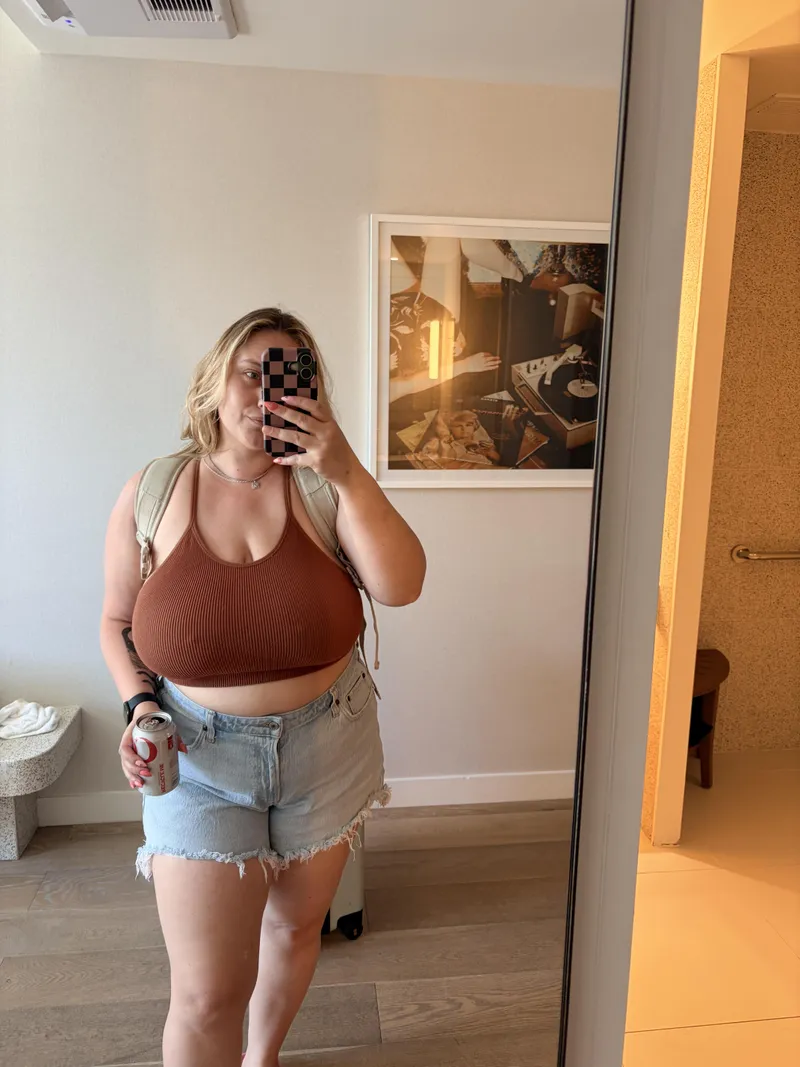 Thumbnail Shy but Braless: The StackedSage Story