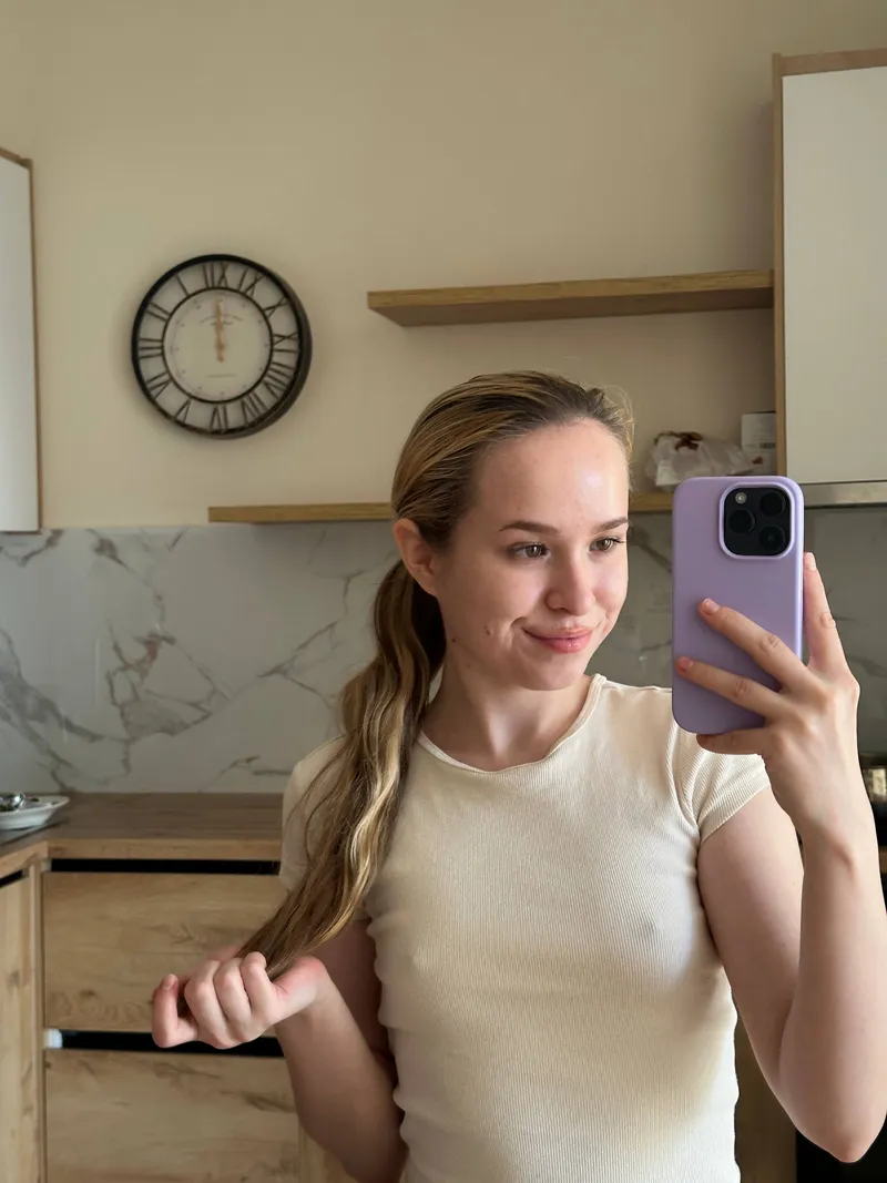 Thumbnail Naturalness Unleashed: Pollardear's Braless Charm