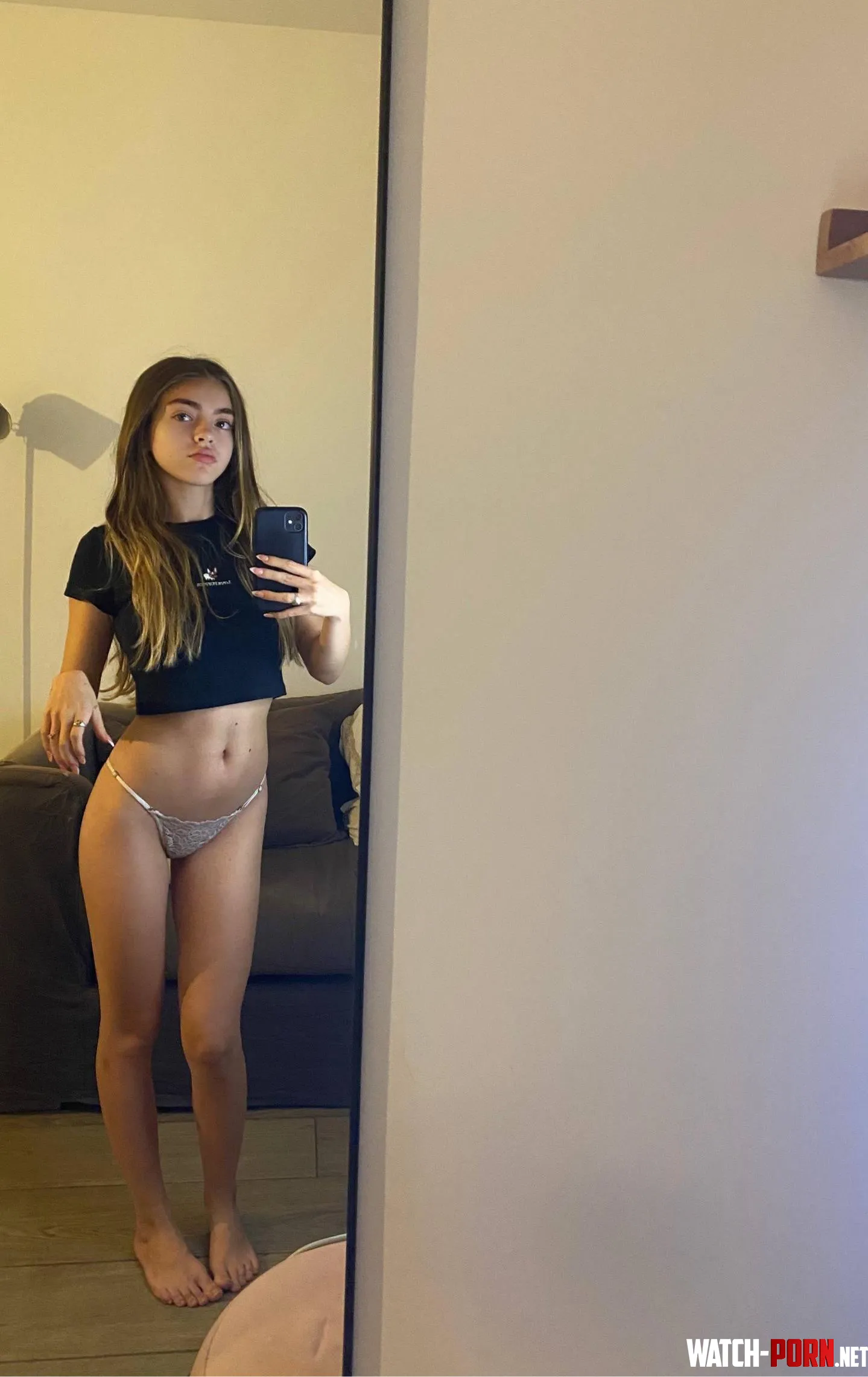 F18 am I a hot sexy virgin by beautyycharm