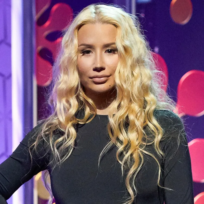 Thumbnail Iggy Azalea in HipHopGoneWild Category by Old-Bear-5275