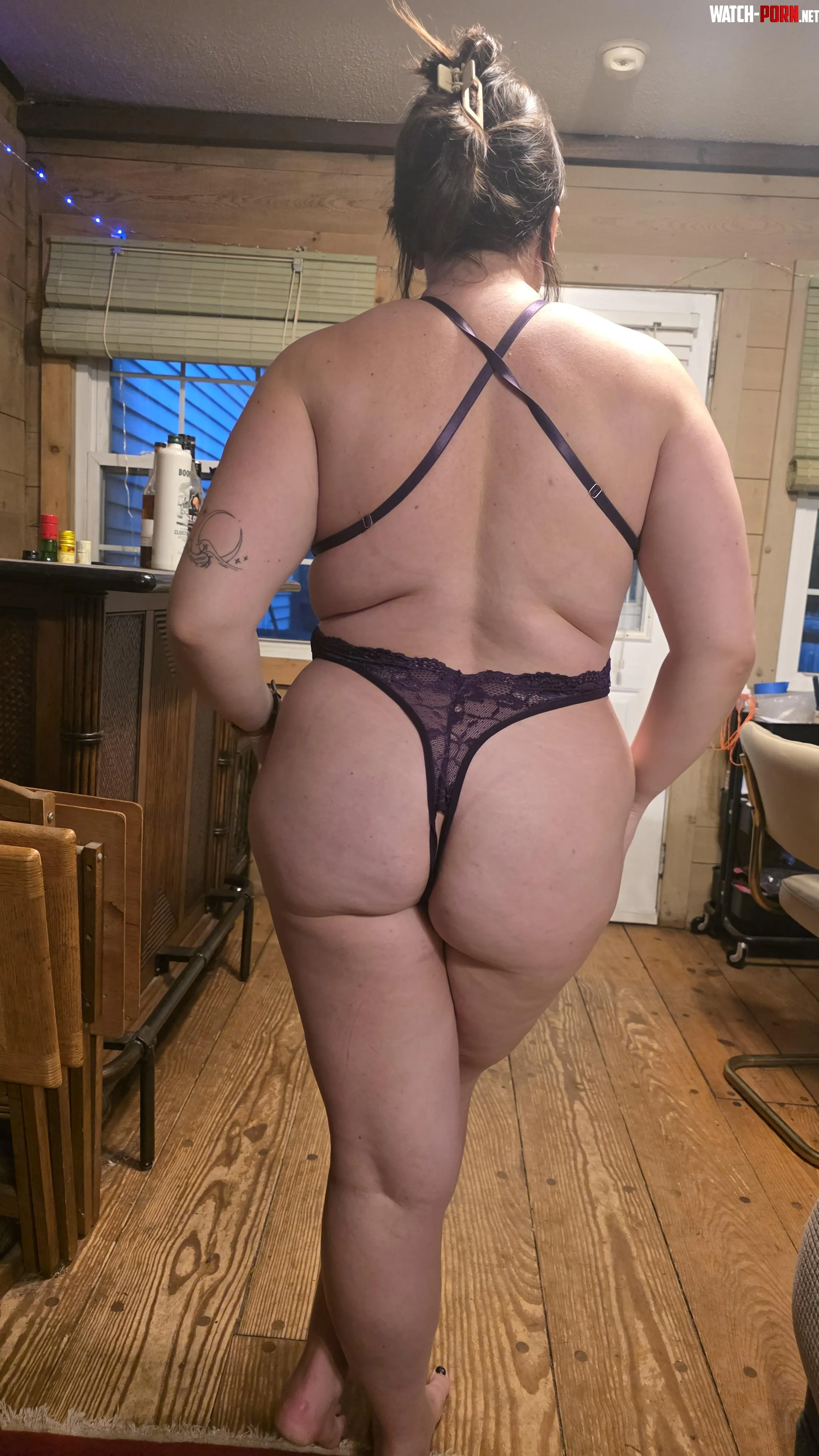 Booty is yummy yummy by ViolettBelle