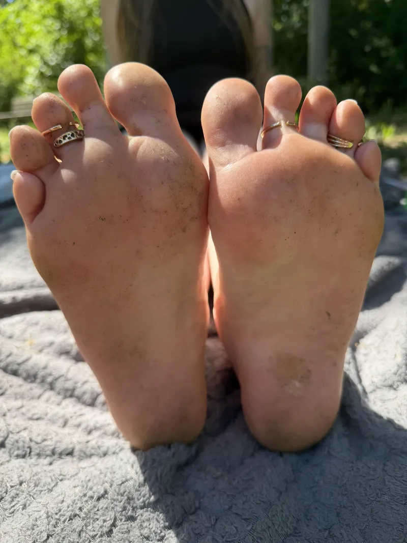 Thumbnail My Soles Outshine: OC Sole Selfie Sparkle by prettyfeetgirl10