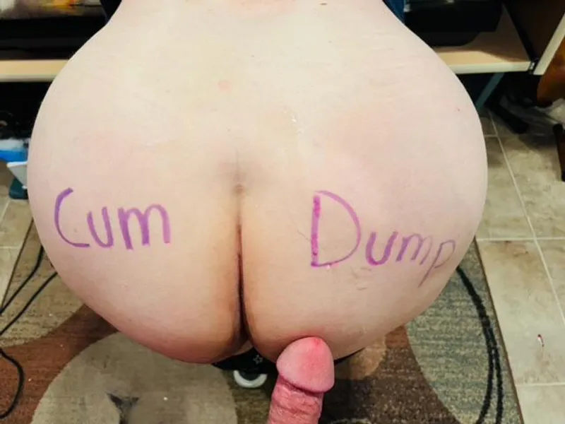 Thumbnail MommyErika's Pale Beauty Secrets | milfcumsluts