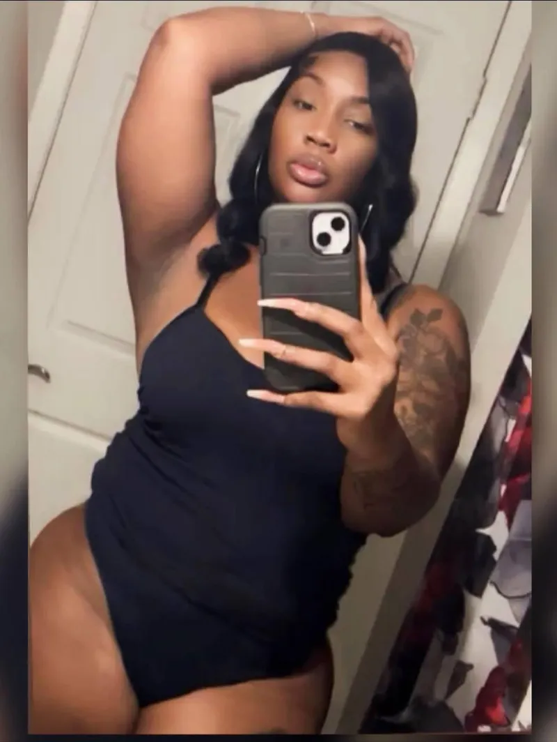 Thumbnail Prize-Blood-3054's Attention-Seeking Busty MILF | HotBlackChicks