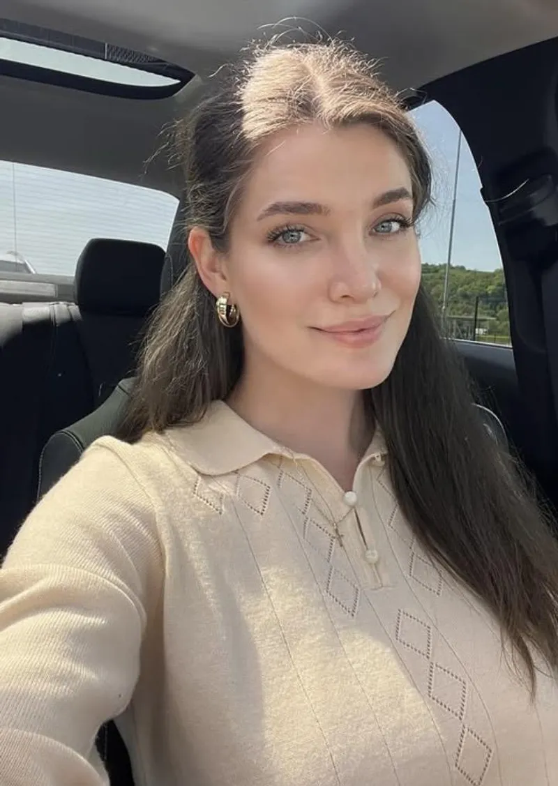 Thumbnail Capture the Beauty: jochannan INSTA | Able_Information6488
