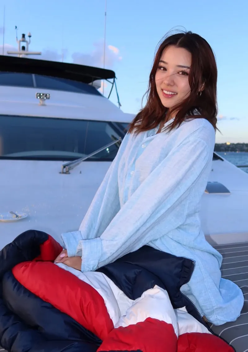Thumbnail Discover the Beauty of Tina Kitsune by Tsukyoni in PrettyGirls Category