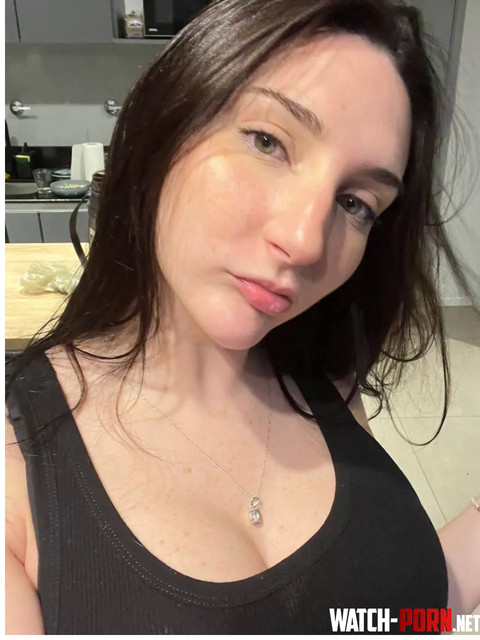 feeling cute and a little distracting by not_bob_rose