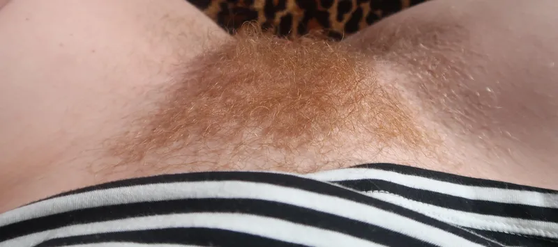 Thumbnail Delicious Visuals - HairyPussy Vibe with Faairyfeet