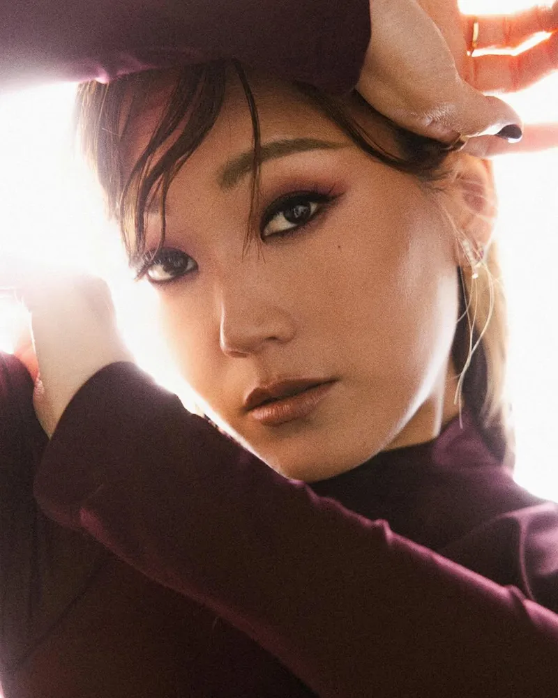 Thumbnail Karen Fukuhara's Radiant Elegance | grichardson526