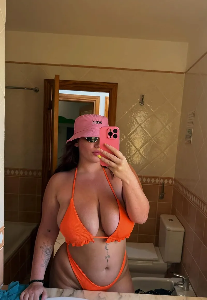 Thumbnail Firey Beauty Captured in bigtitsinbikinis | tpierce187