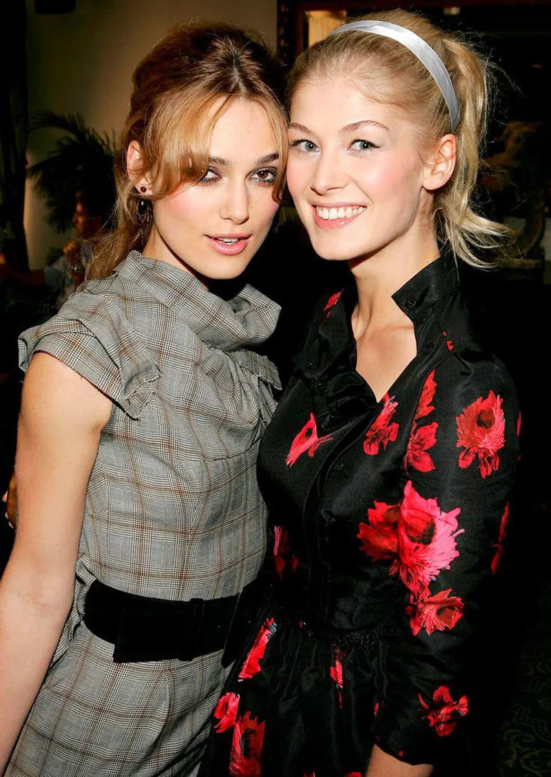Thumbnail Keira Knightley and Rosamund Pike at Pride & Prejudice premiere, 2005 by RealWorldToday