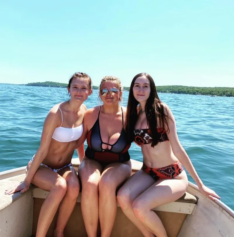 Thumbnail Two Stand Out in bigtitsinbikinis | AlbatrossNo3702
