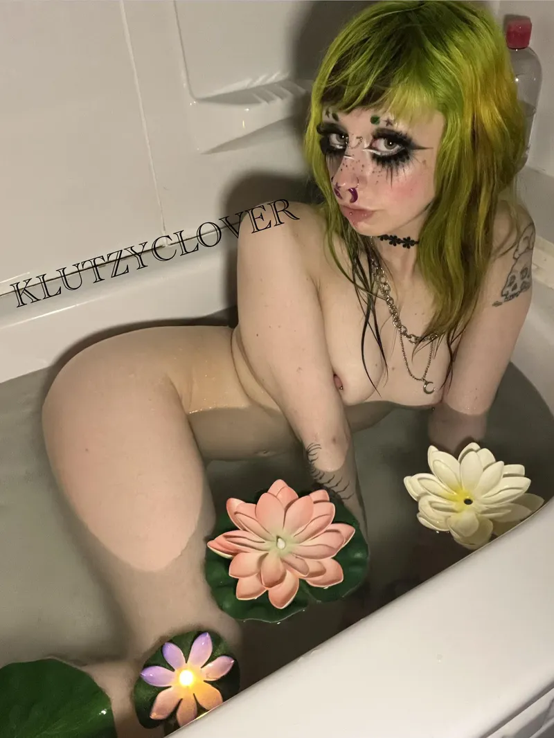 Thumbnail b.y.o.b (bring your own bubbles)