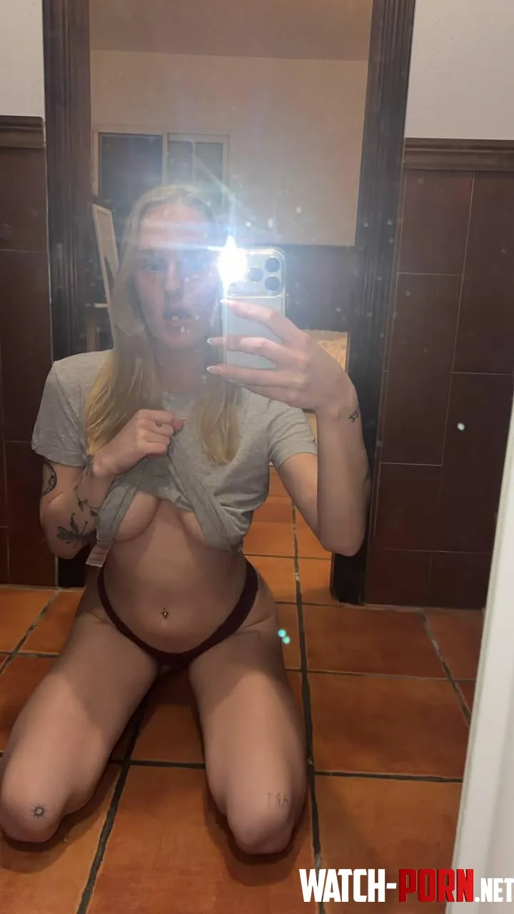 har jag en fin kropp för att vara 18?❤️ by Status-Self425