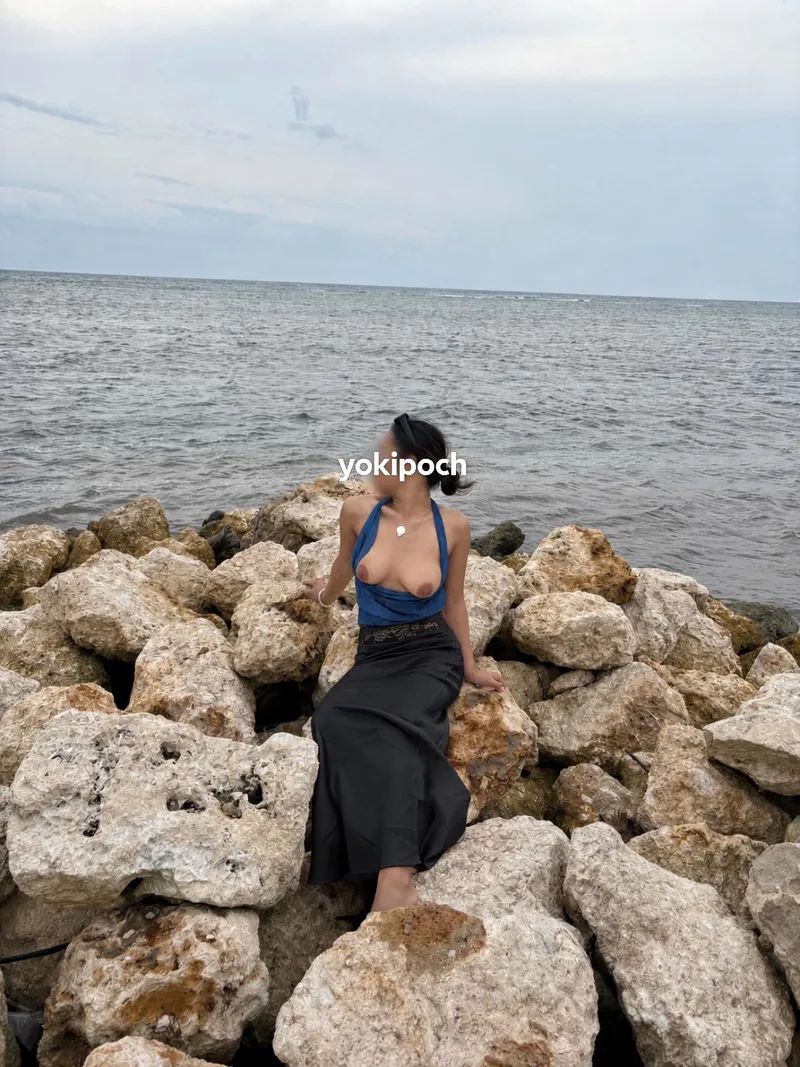 Thumbnail [F] Seaside vibes made me daring 🌊🏝️
