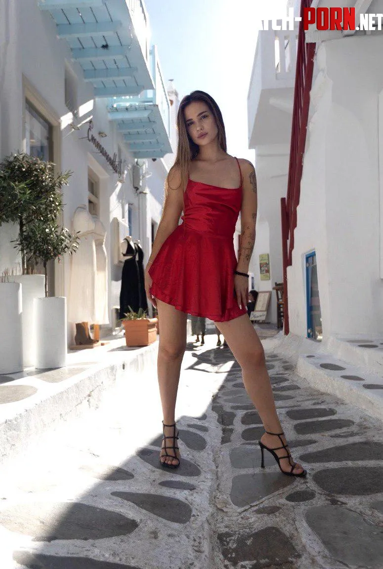 Too classy to be ignored by Firm_Cup1168