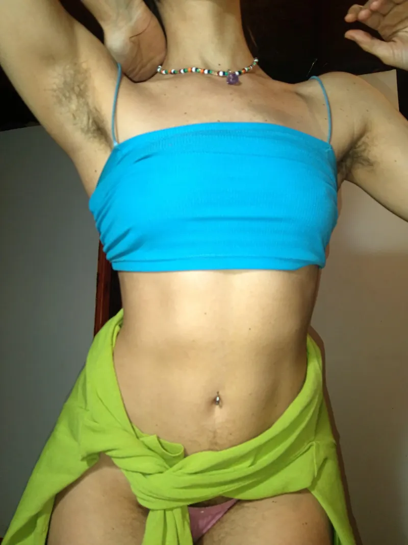 Thumbnail Today I had to wash my armpits twice because of the smell