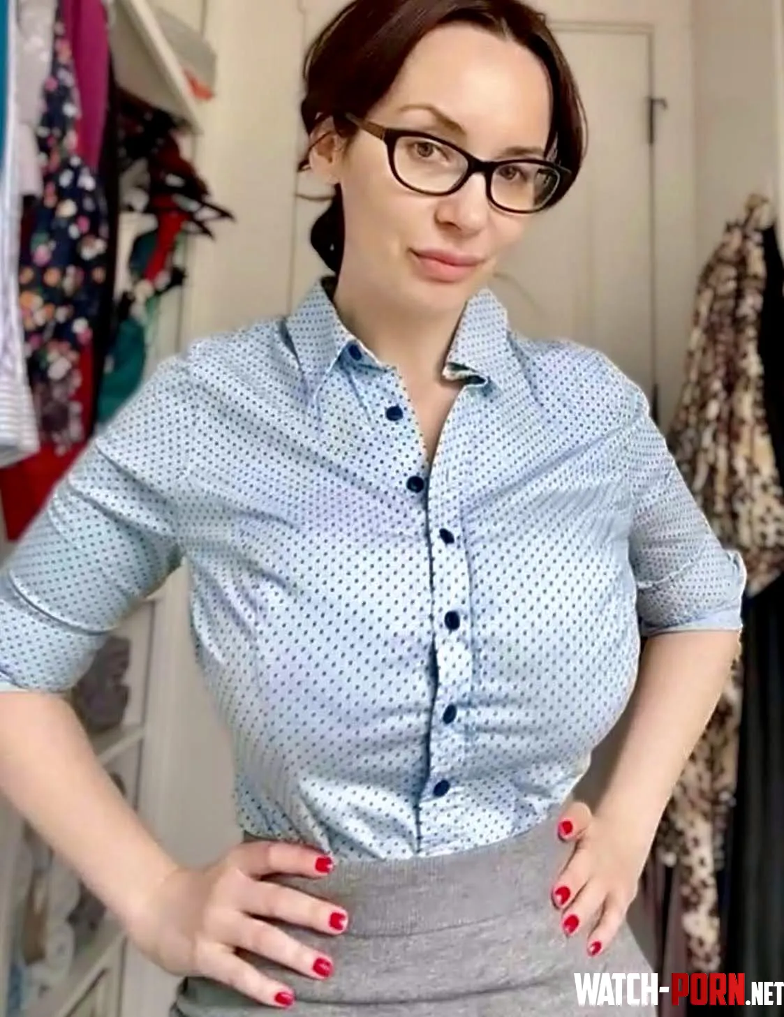The blouse struggle is real… by Darth_Hakamoto