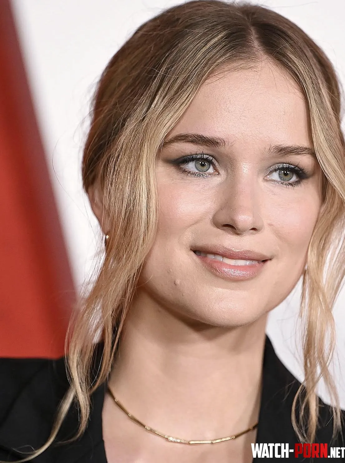 Elizabeth Lail by WillyNilly1997