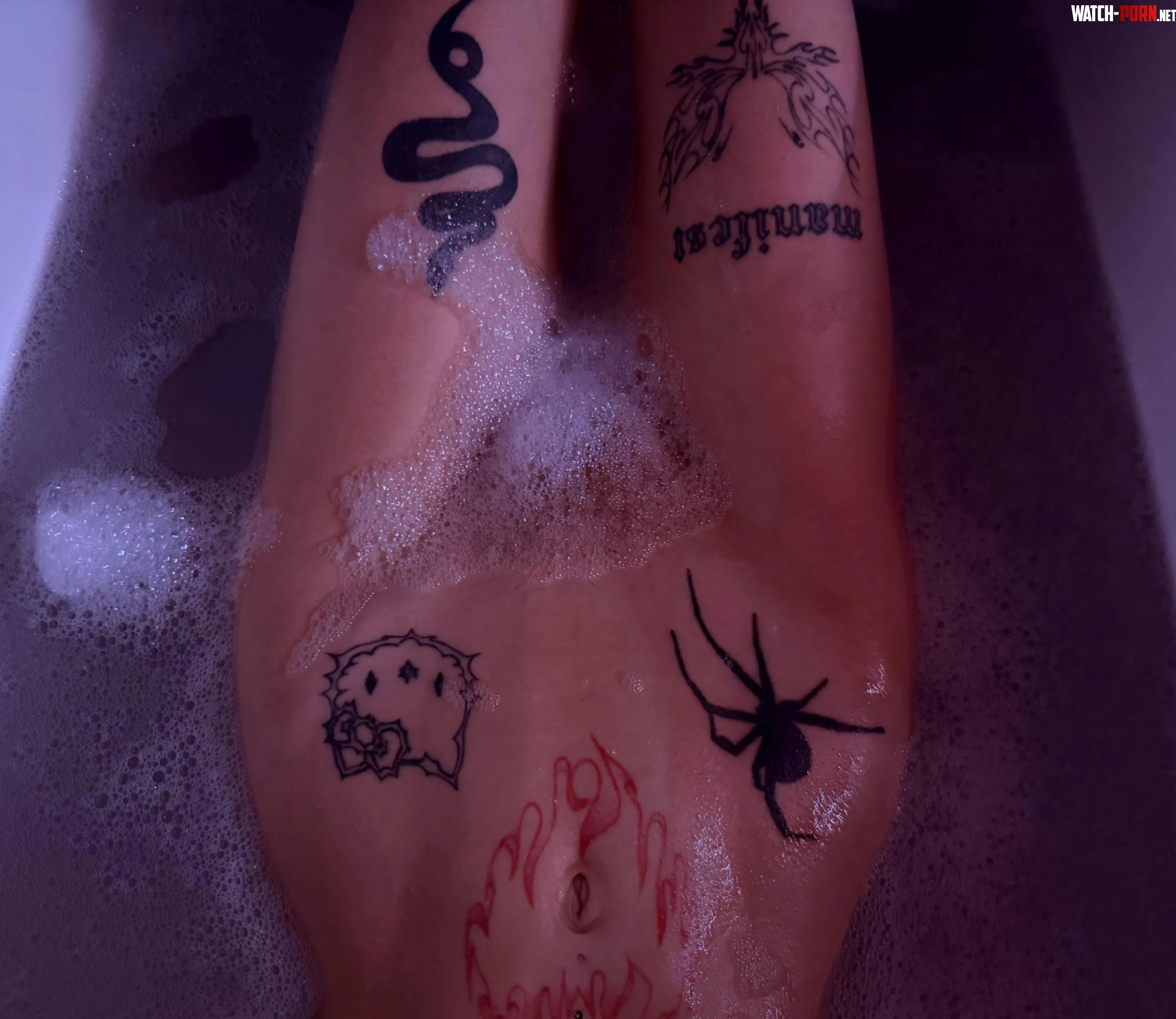 late night baths hit different by ellesaurus23