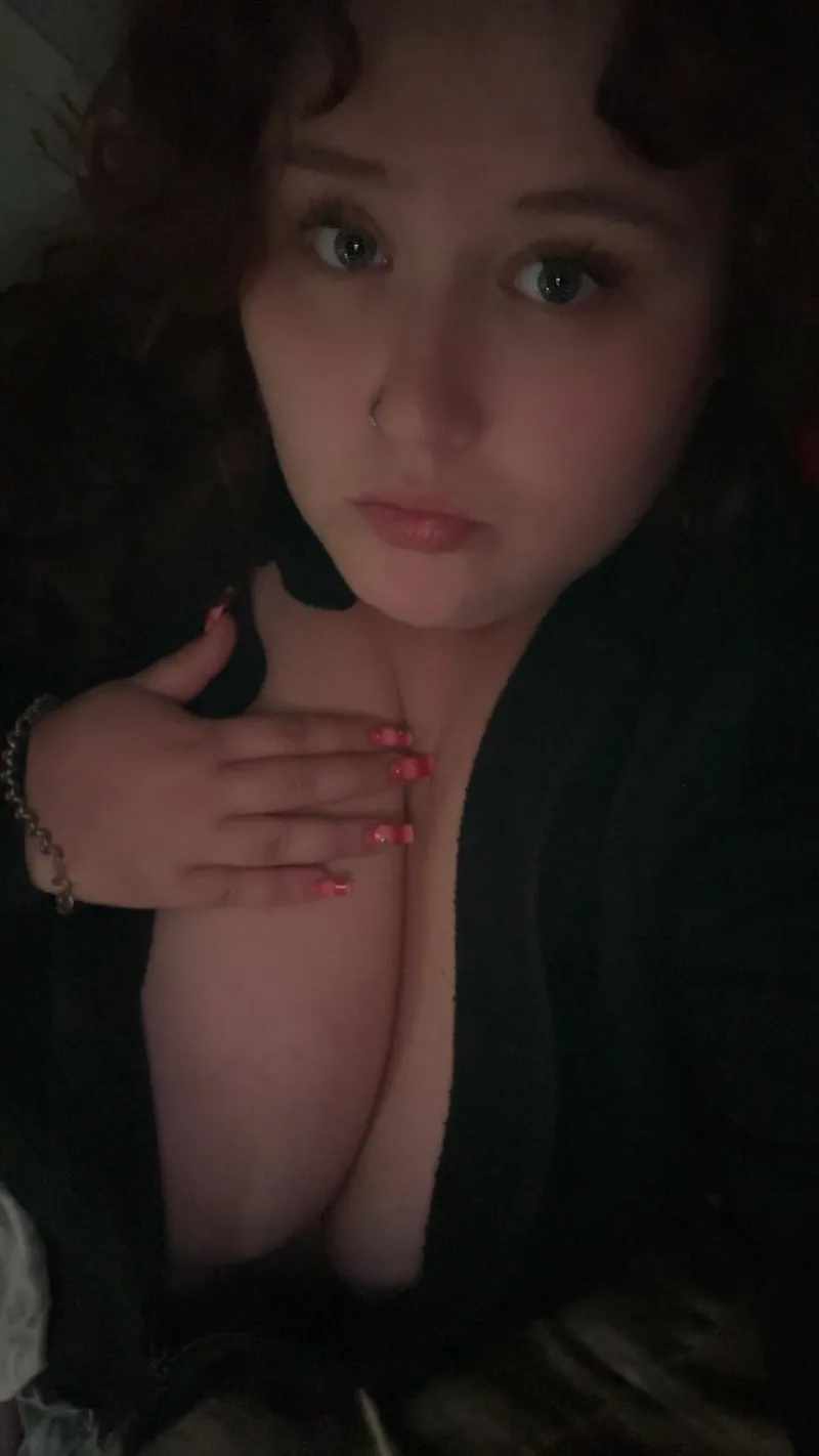 Thumbnail i pout like this to get what i want 🥺💗