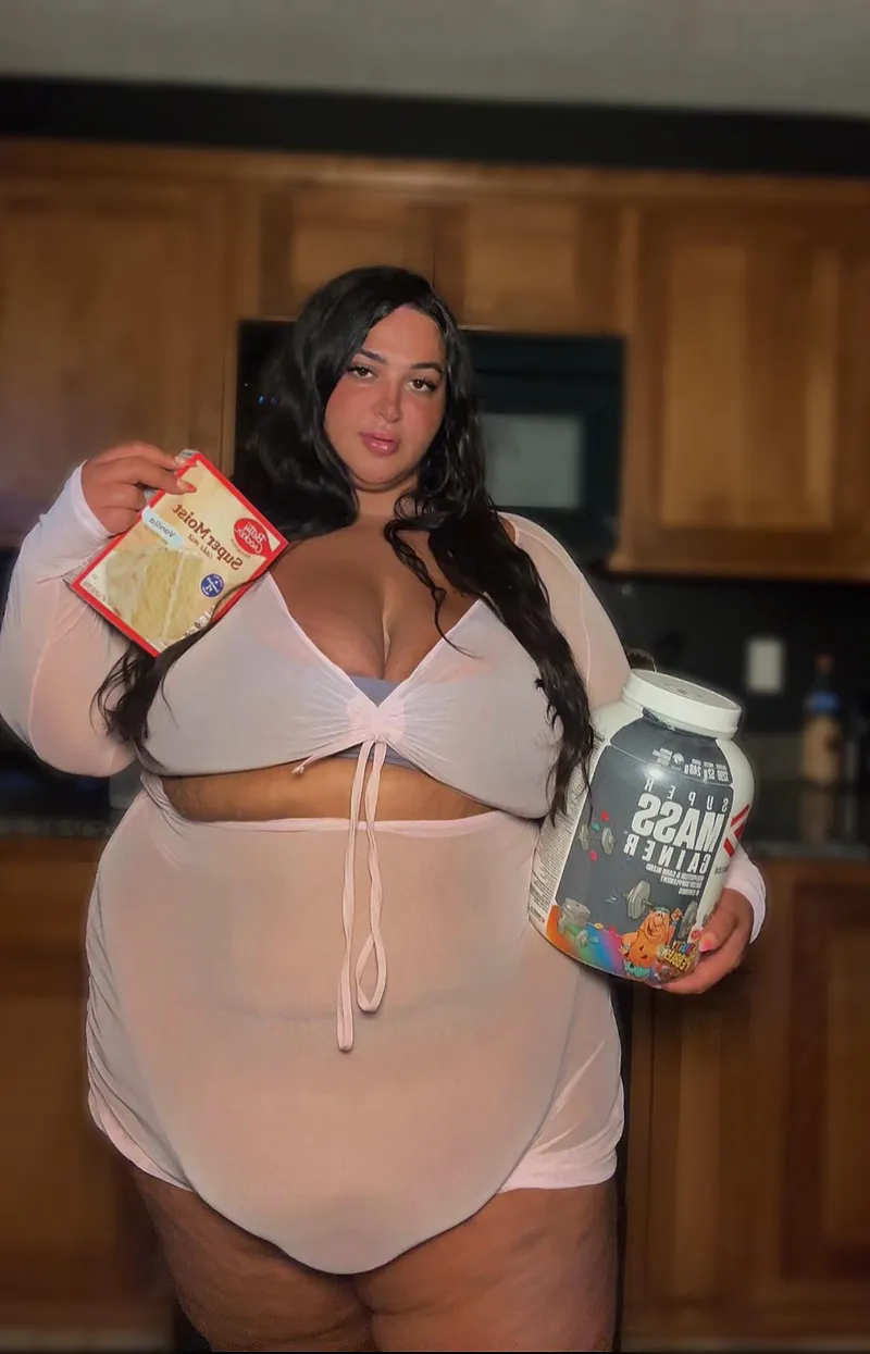 Thumbnail Obsessed with making myself fatter