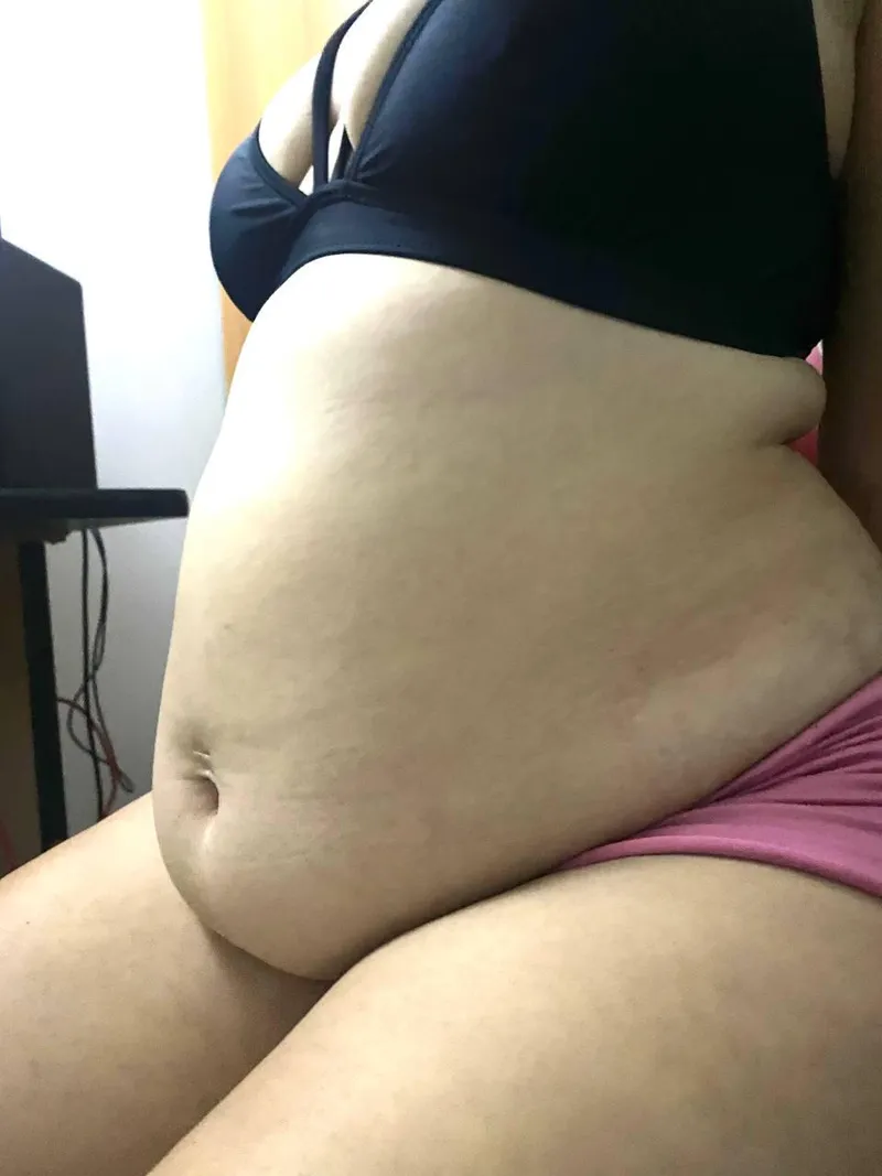 Thumbnail I need a feeder that will make me explode